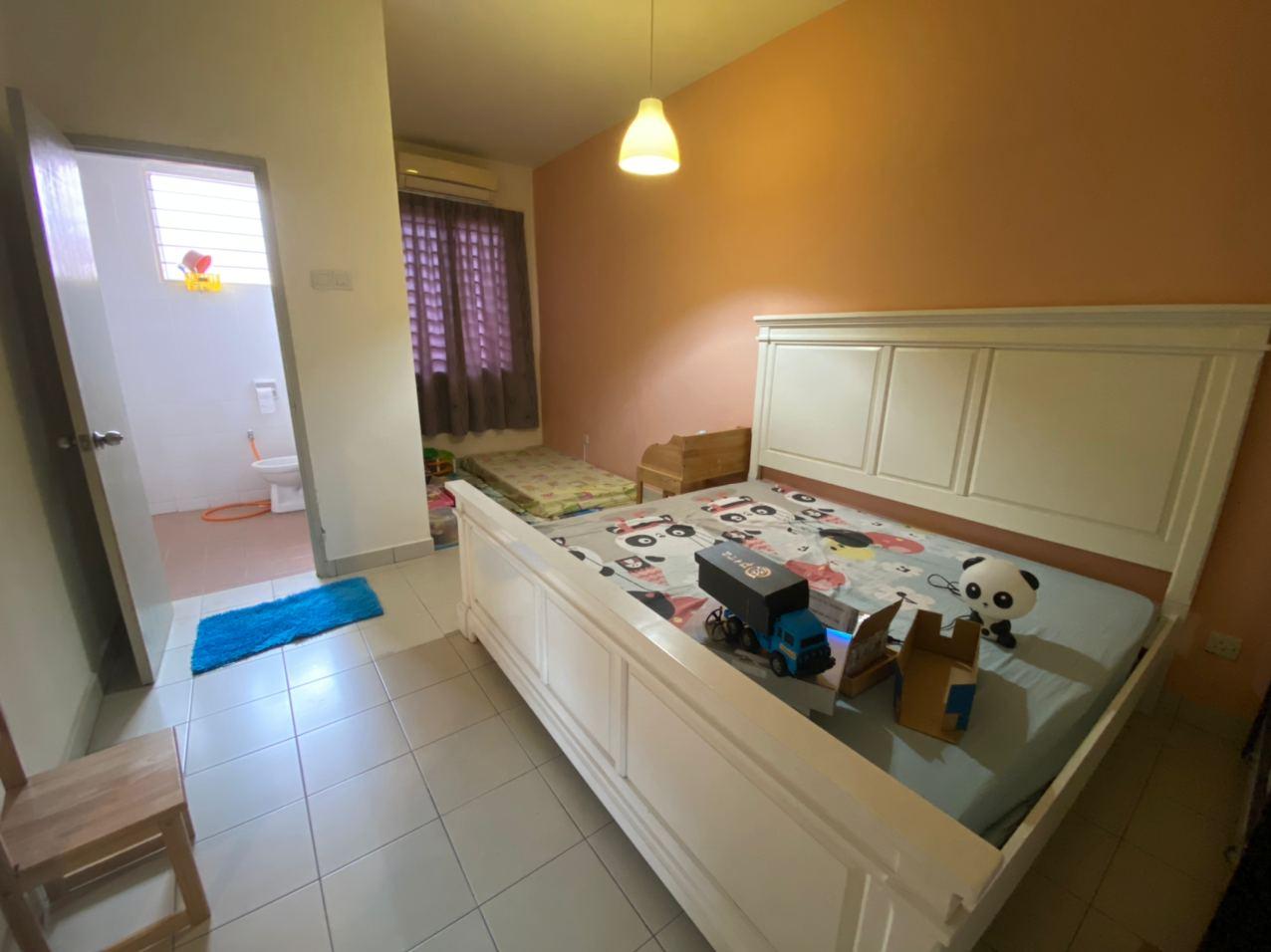 END LOT Alam Budiman,Shah Alam near SCM good cond - photo 8
