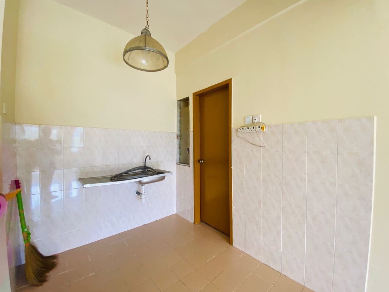 Oakleaf Park Condominium, Ampang for sale basic - photo 5
