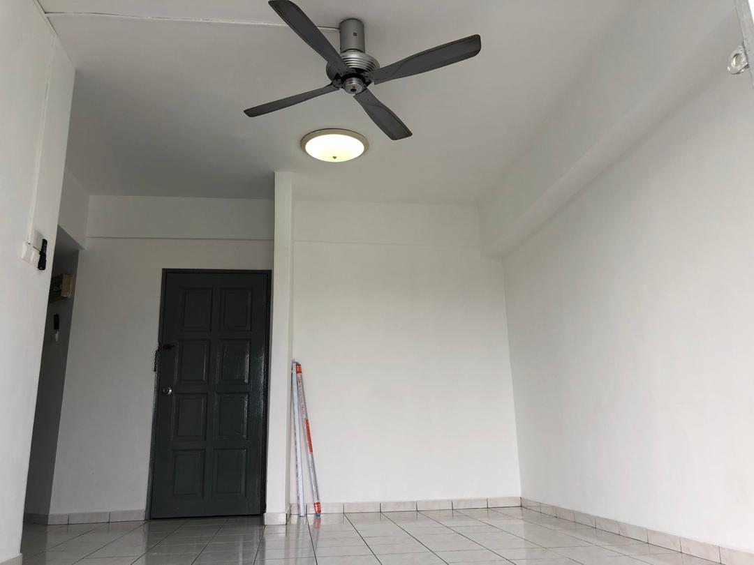 STRATA Ampang Damai Condo near LRT new tile paint - photo 5