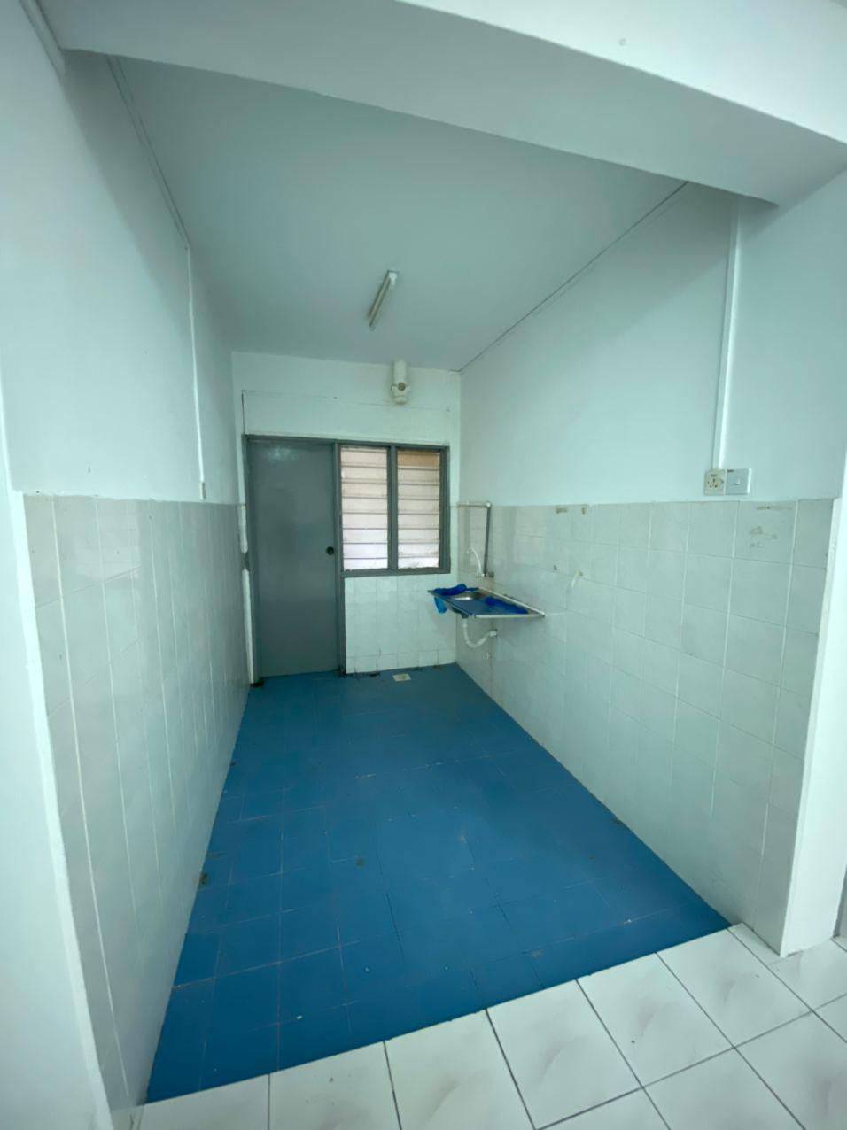FULL LOAN Sri Baiduri Apt Ukay Perdana ground flor - photo 7