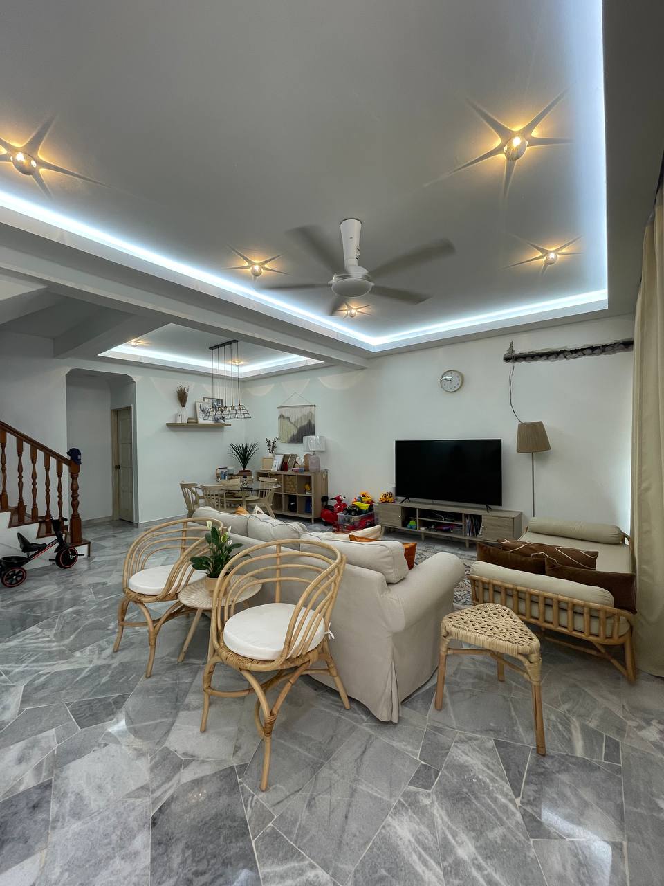 10K BOOK Taman Bukit Indah Ampang nicely renovated - photo 2