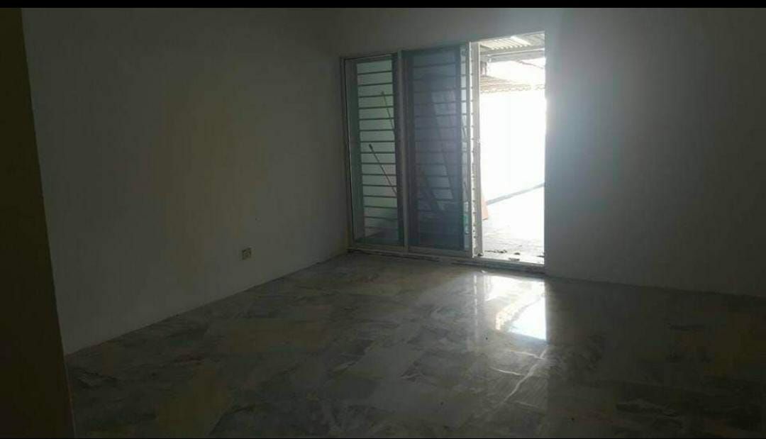 3K BOOK 2sty Taman Kapar Setia Klang NON BUMI LOT - photo 2