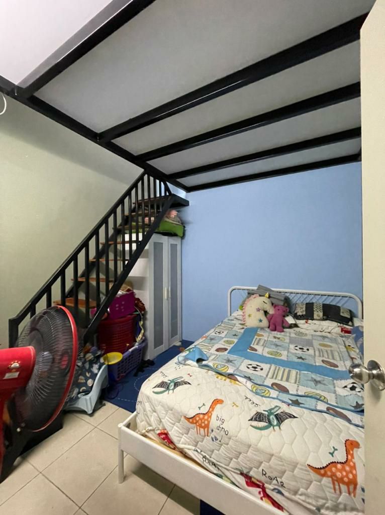 FULL LOAN End Lot Taman Seri Kapar Klang renovated - photo 6