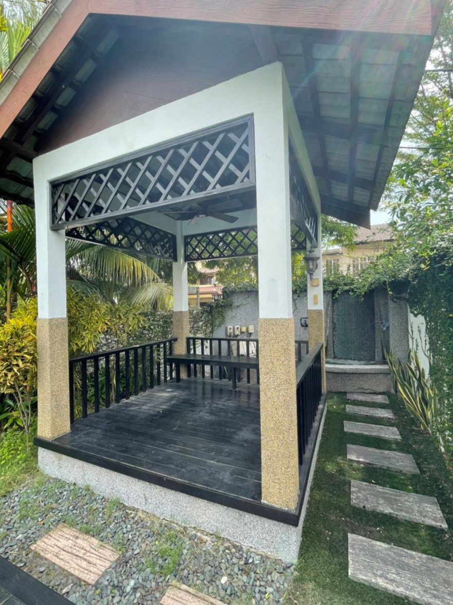CORNER 2sty USJ 3 Subang Jaya 5KBOOK swimming pool - photo 3