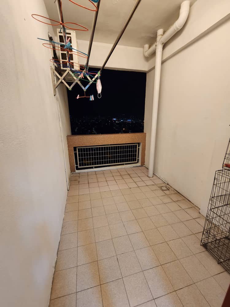 Permai Putera Apt Tmn Datuk Ampang Jaya 1080 SF BI - photo 3