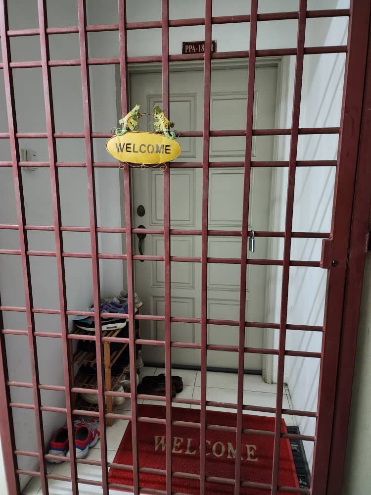 Permai Putera Apt Tmn Datuk Ampang Jaya 1080 SF BI - photo 10