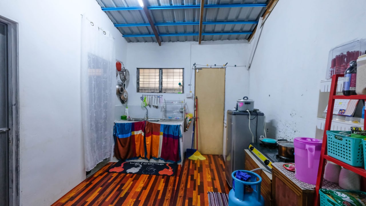LOW COST Kg Melayu Ampang 2KM LRT AMPANG FULL LOAN - photo 7