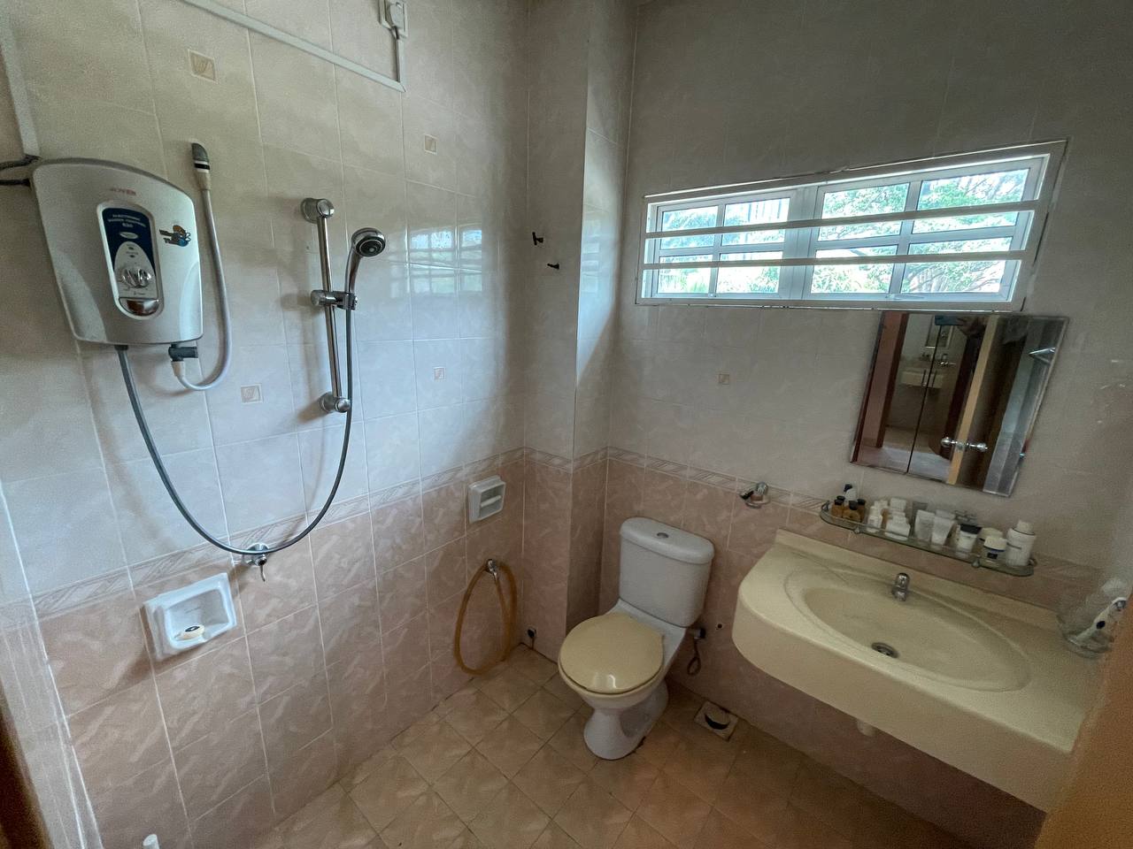 Seksyen 9 Bandar Baru Bangi from 800K to 650K only - photo 7
