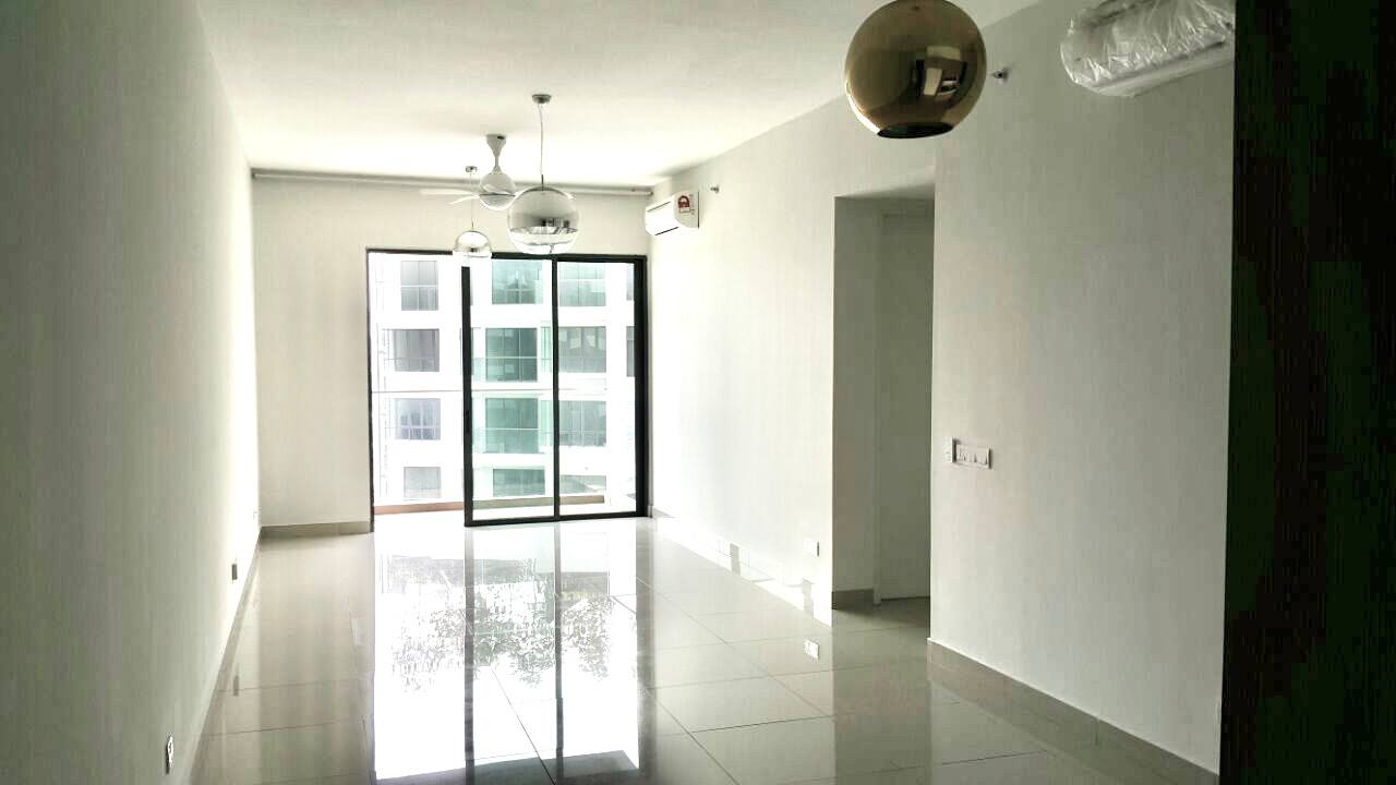 Univ 360 Seri Kembangan Serdang 975 sf for sale - photo 4