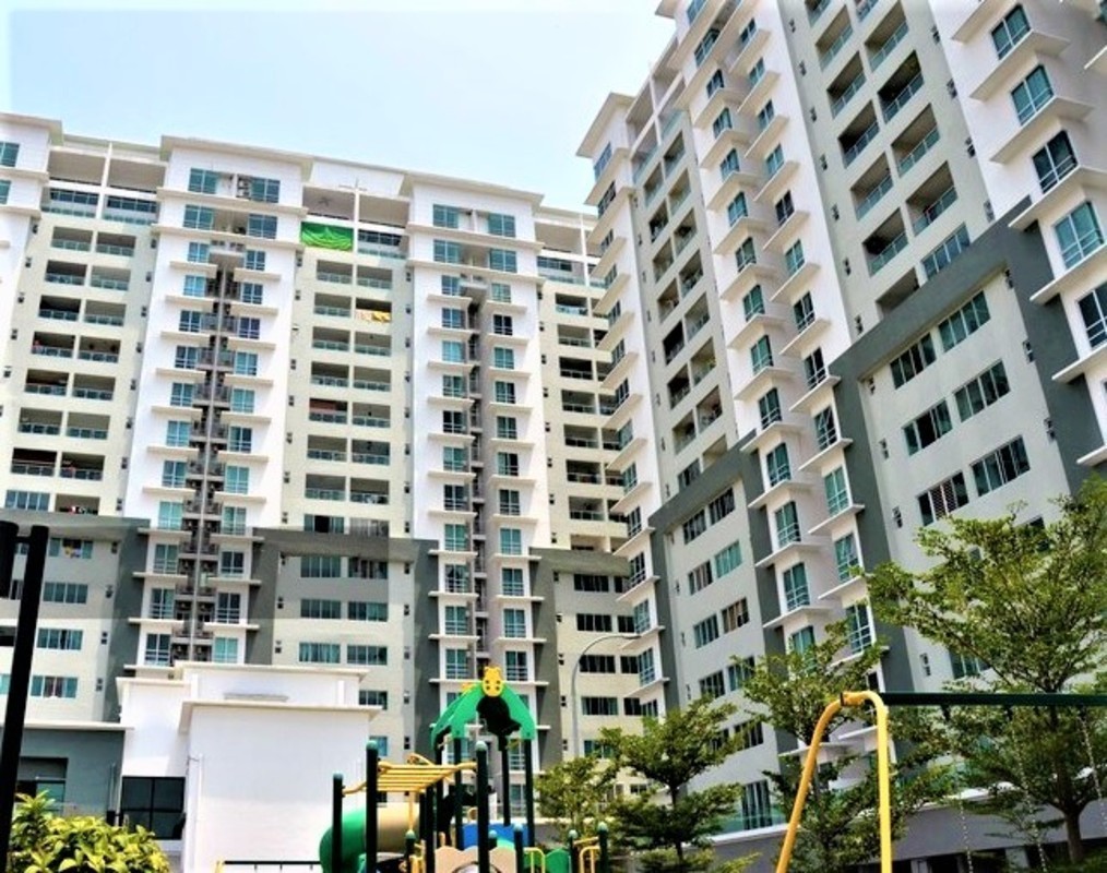 Freehold Cheras Heights Condo KL 1464 sf for sale - photo 2