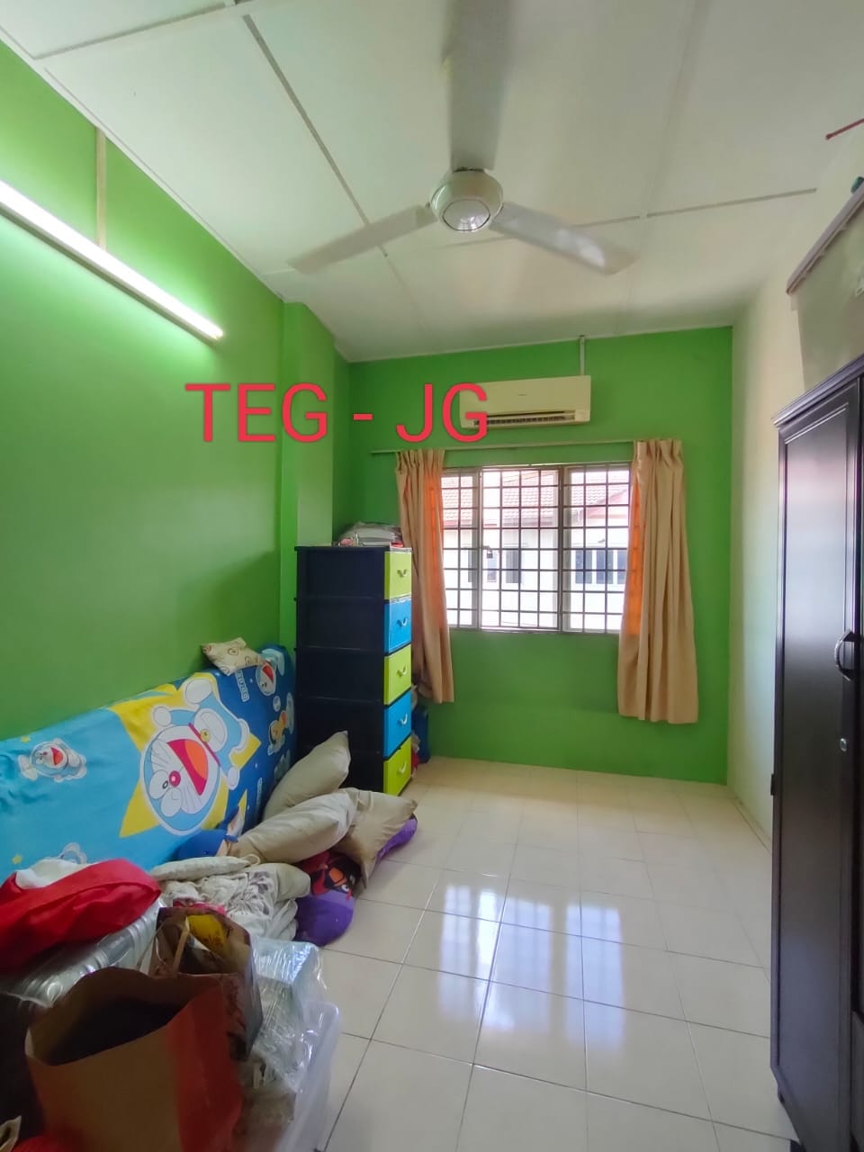 Impian Sentosa Apartment With Lift Good Condition - photo 2