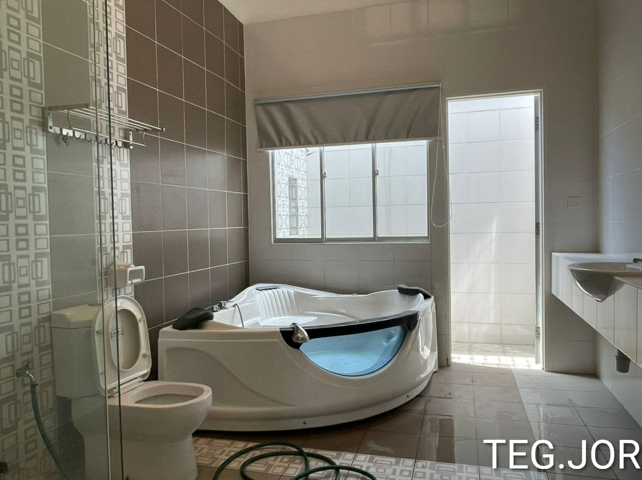 2sty Setia Indah 10,Setia Alam Renovated Tip-Top - photo 2
