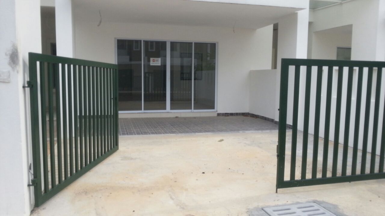 Clover Homes Superlink Double Storey at jln Broga - photo 4