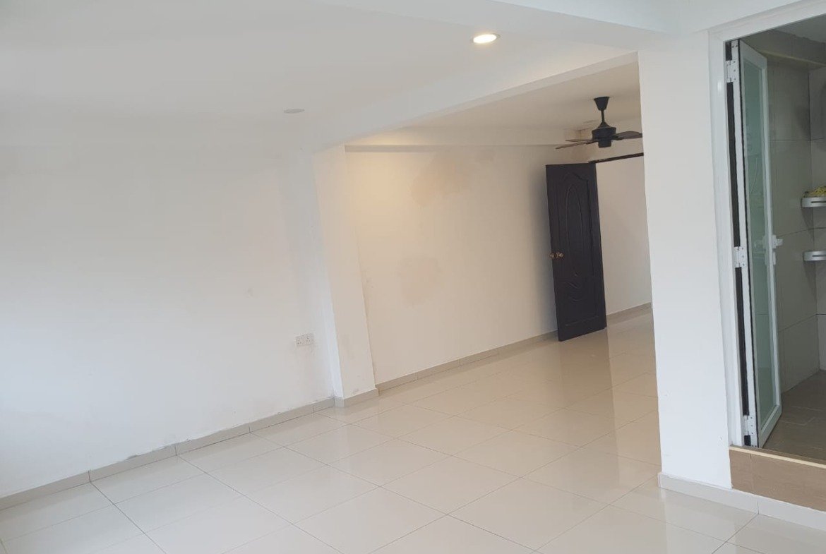 Taman Cheras Jaya 3-sty well renovated intermediate landed terrace - photo 3