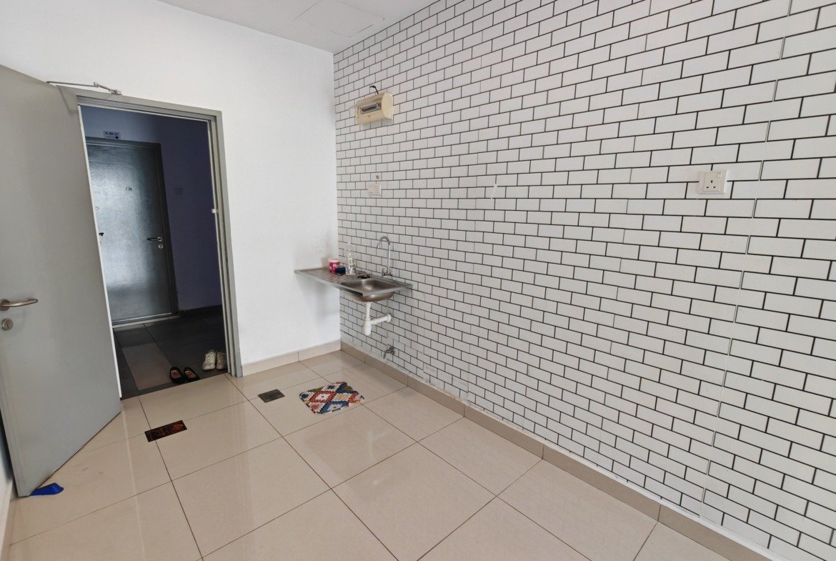 Park 51 Boulevard For Rent - photo 3