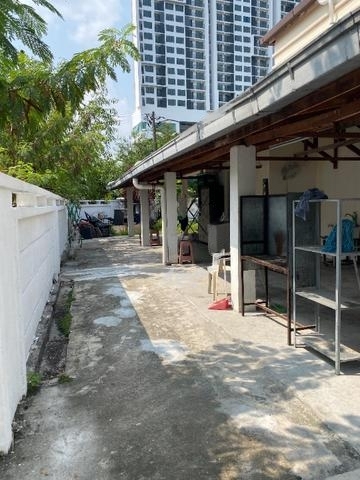 Corner 2 Storey House USJ 1 - photo 9