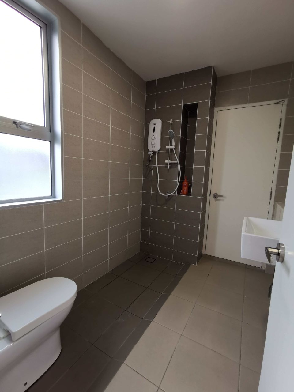 Cheapest 2sty 22x96sf Arahsia Residences Tropicana - photo 4