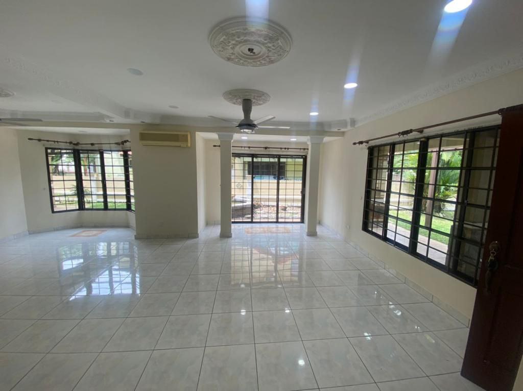 FREEHOLD Double Storey Semi-D Bandar Kinrara BK5 - photo 3