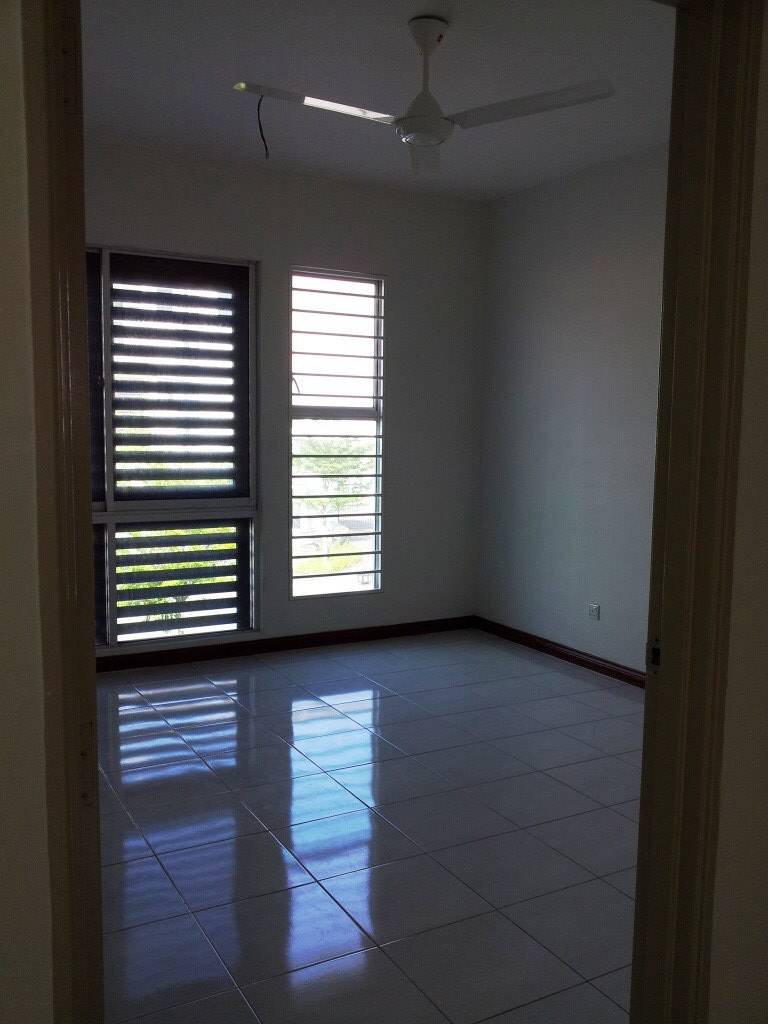 Rumah Double Storey LandedUntuk Dijual Taman Kuang - photo 3
