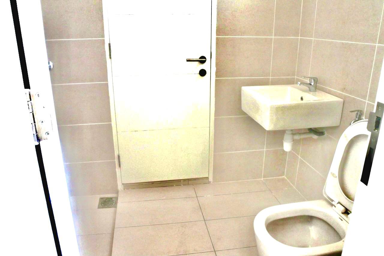 Double Storey Terrace, Ara Sendayan, Barinda - photo 7