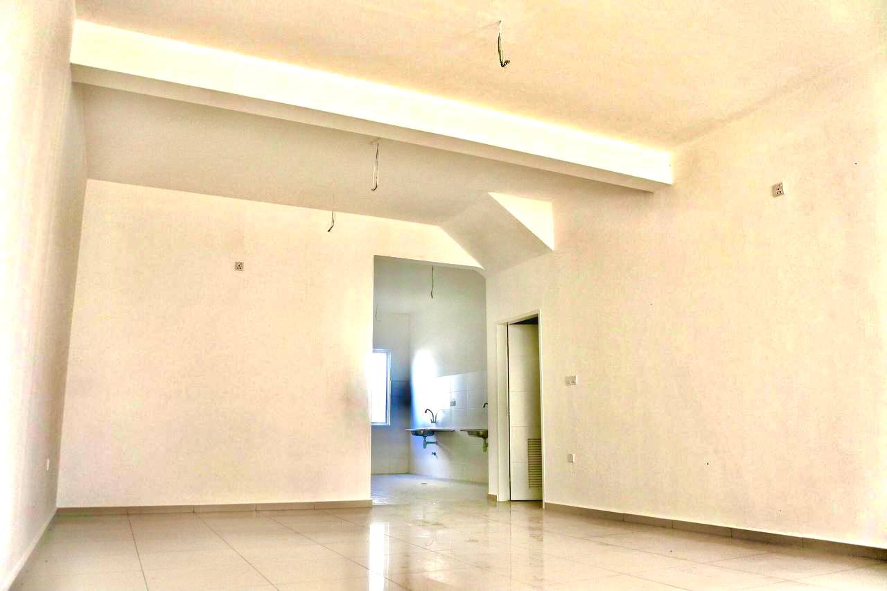 Double Storey Terrace, Ara Sendayan, Barinda - photo 8