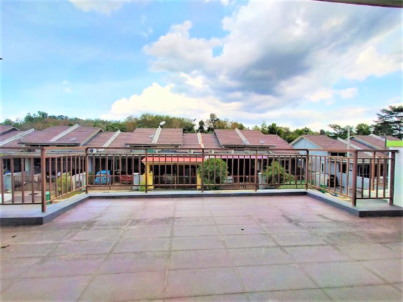 2 Storey Terrace Taman Kiara Indah 2, Seremban - photo 3