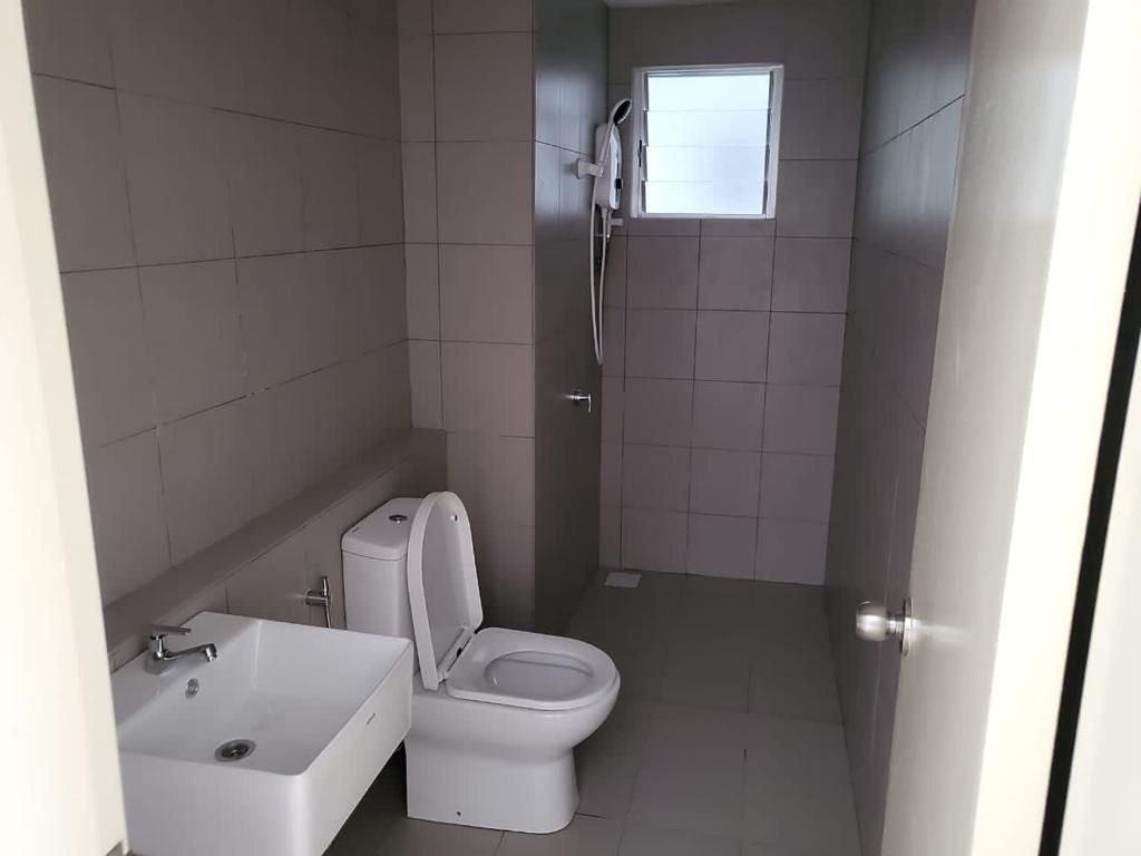 Condominium Lakefront Home Cyberjaya, - photo 3