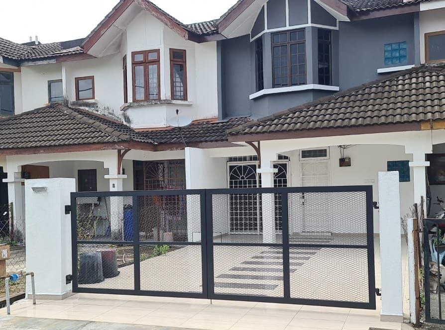 2 Storey Terrace Taman Putra Perdana Puchong - photo 2
