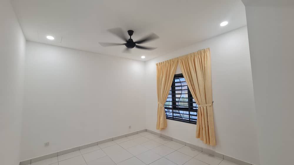 2 Storey Terrace Jalan Galaksi 2 Banting - photo 3