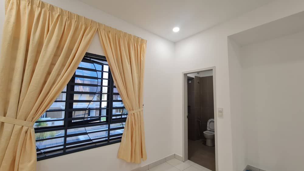 2 Storey Terrace Jalan Galaksi 2 Banting - photo 8
