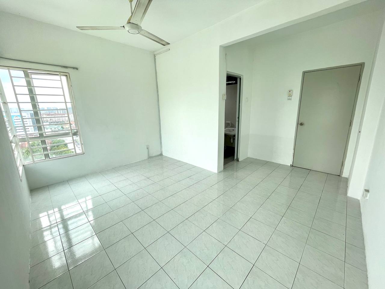 Villa Tropika Apartment Bangi Cornor Unit - photo 4