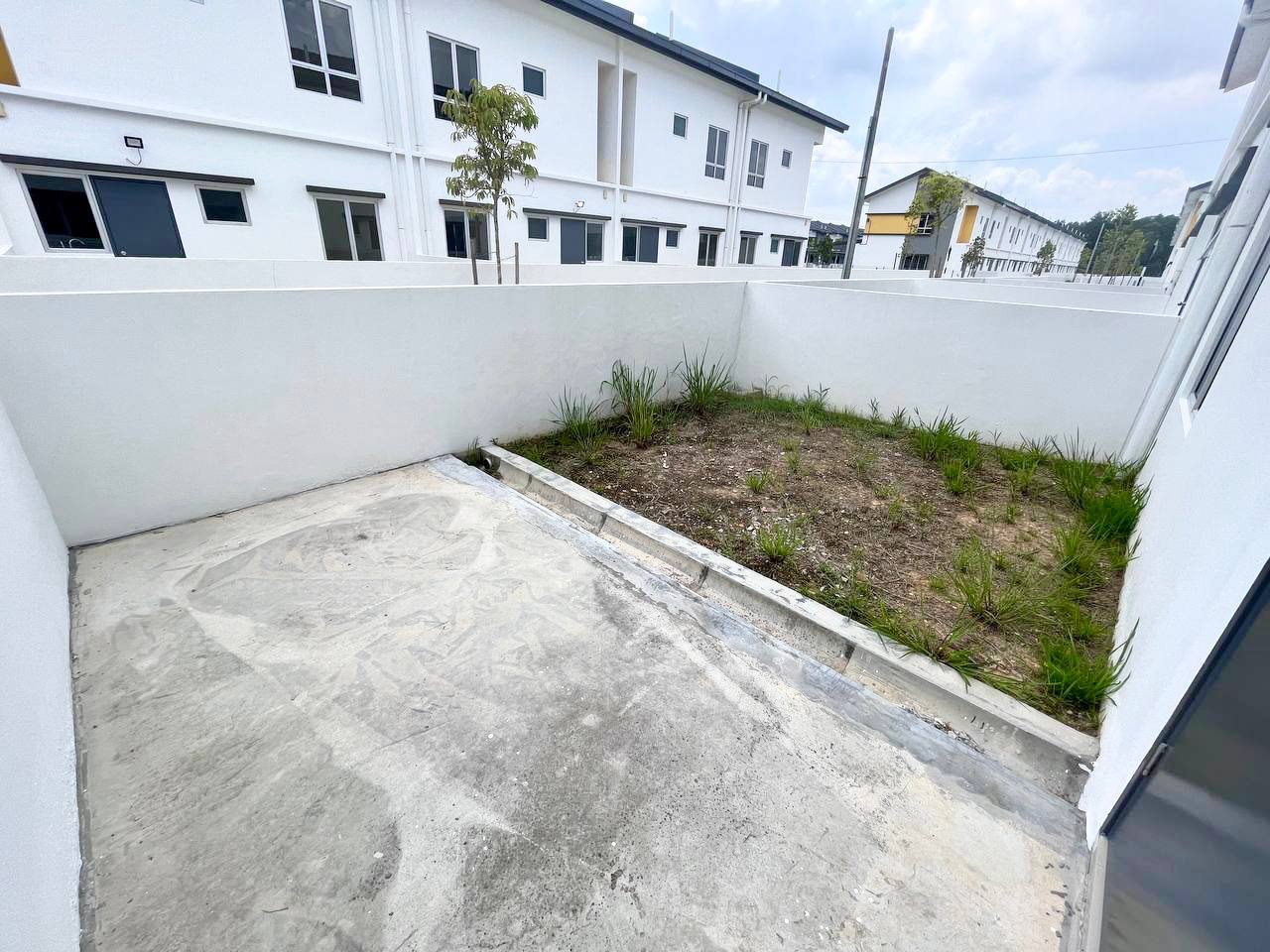 Laman Cempaka Suria, Kota Seriemas Nilai - photo 6