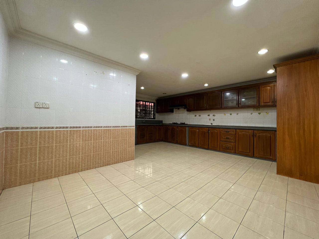 Taman Bukit Indah, Fasa 1, Ampang - photo 4