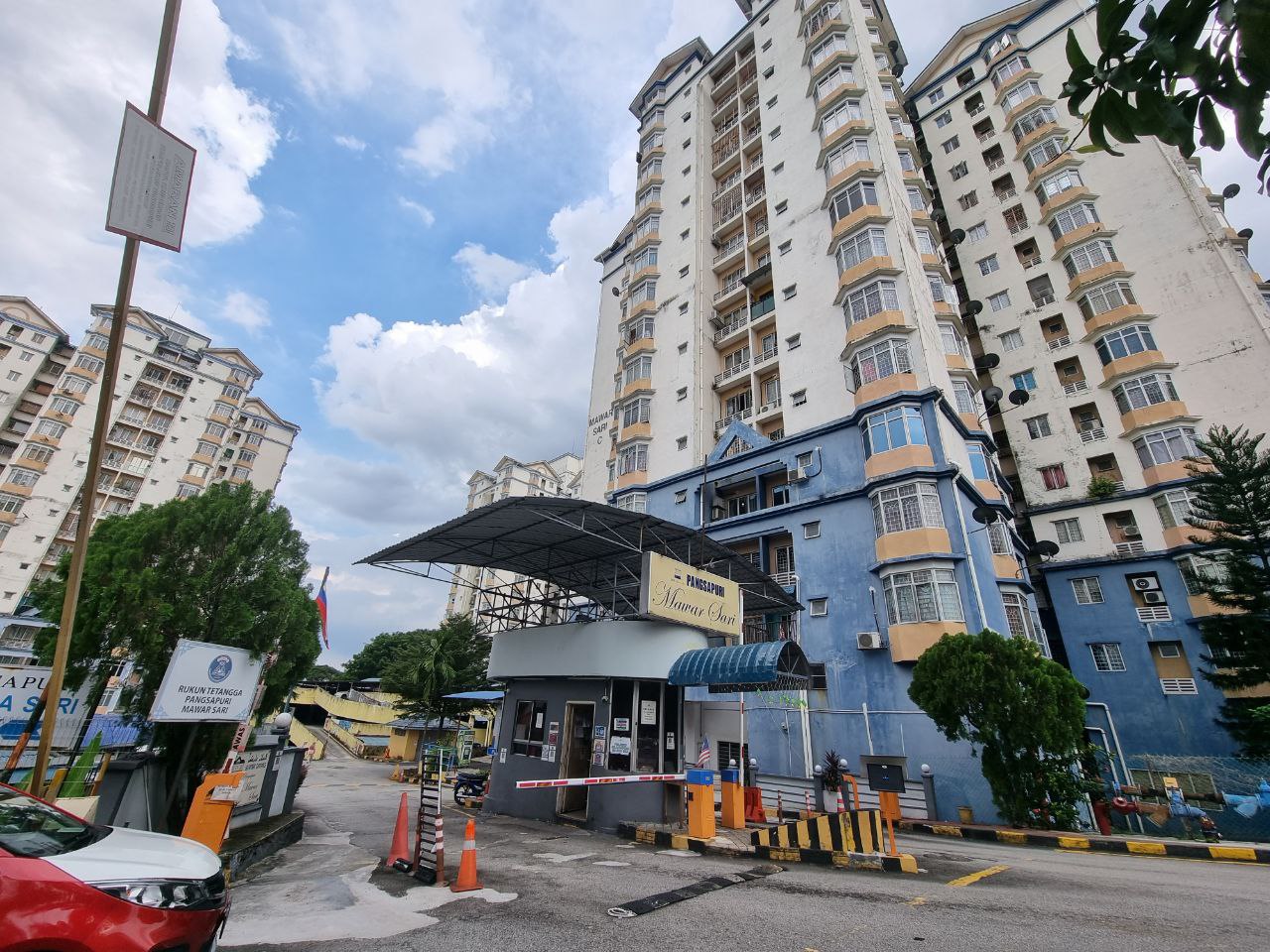 Mawar Sari Apartment, Taman Setiawangsa, KL - photo 3