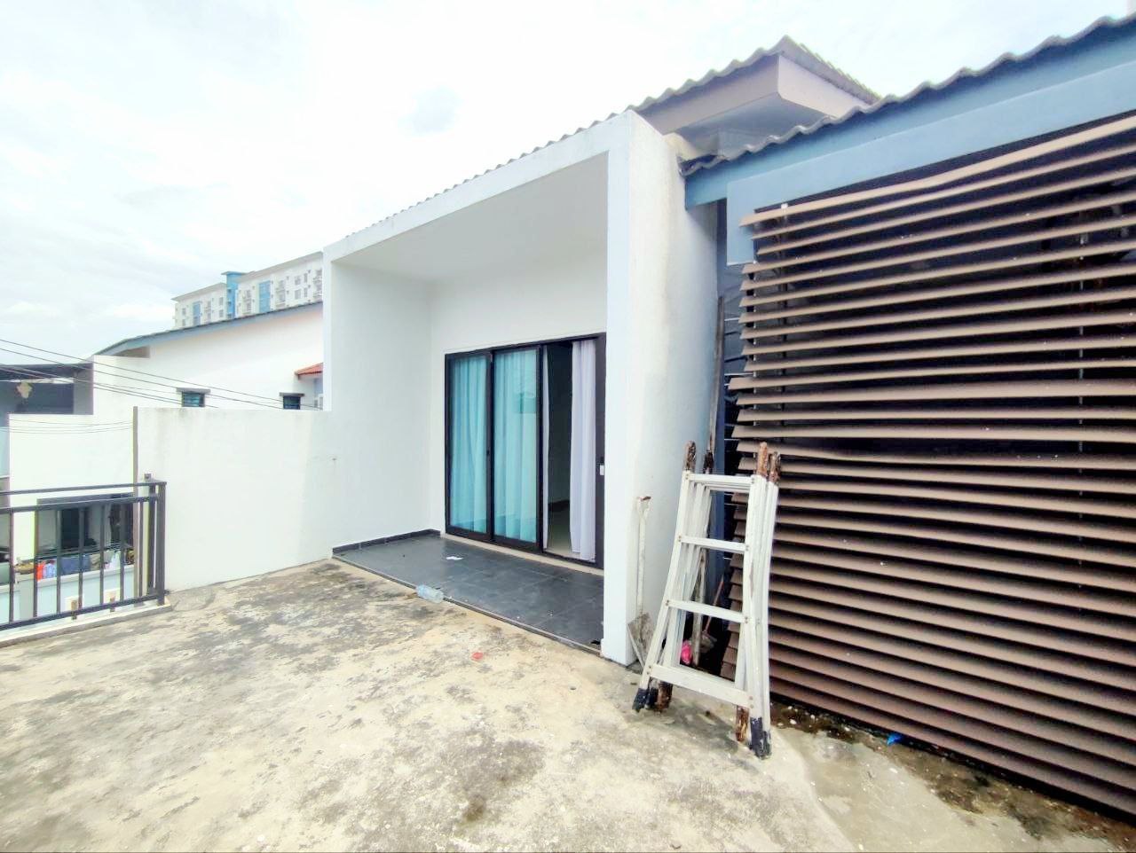 Taman Semarang Indah, Dengkil, Selangor - photo 11