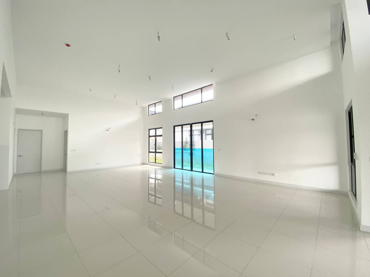Hampton Residences Bungalow Bandar Seri Coalfields - photo 2