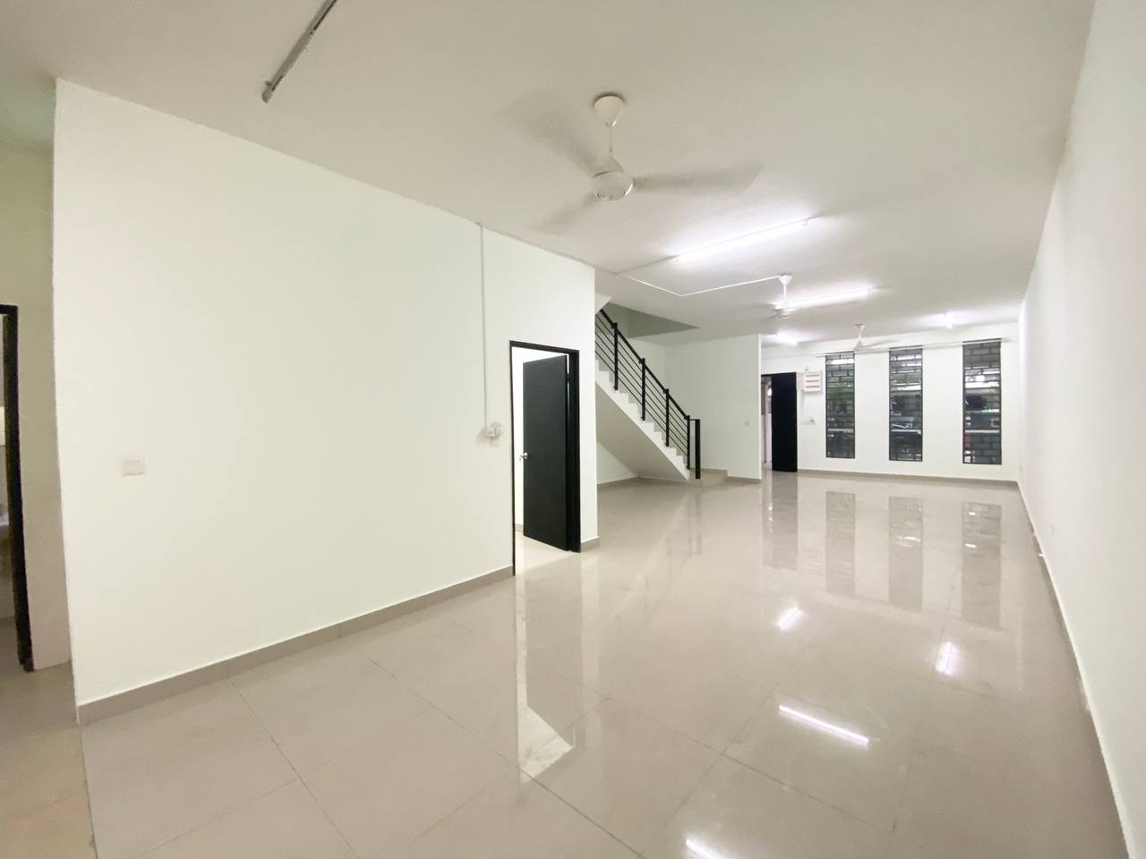 3 Storey Terrace House Bangi Avenue, Bangi - photo 10