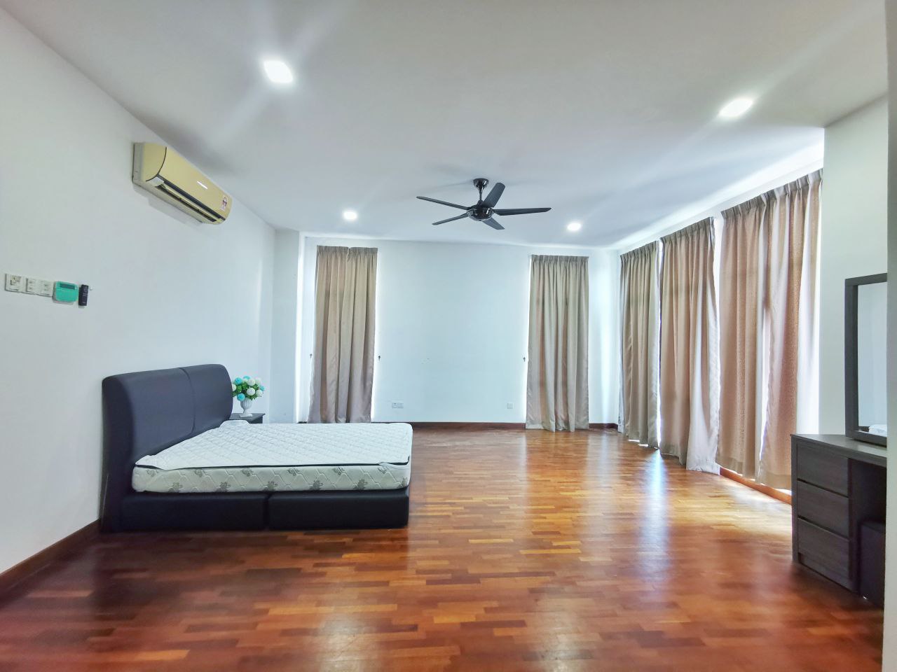 Semi-Detached Perdana Lakeview East Cyberjaya - photo 4