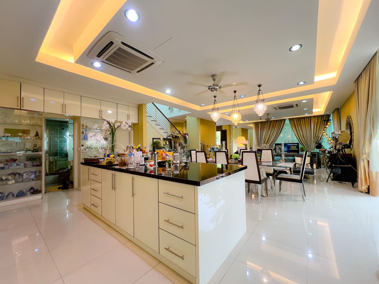 Semi Detached CASSIA, GARDEN RESIDENCE, CYBERJAYA - photo 2
