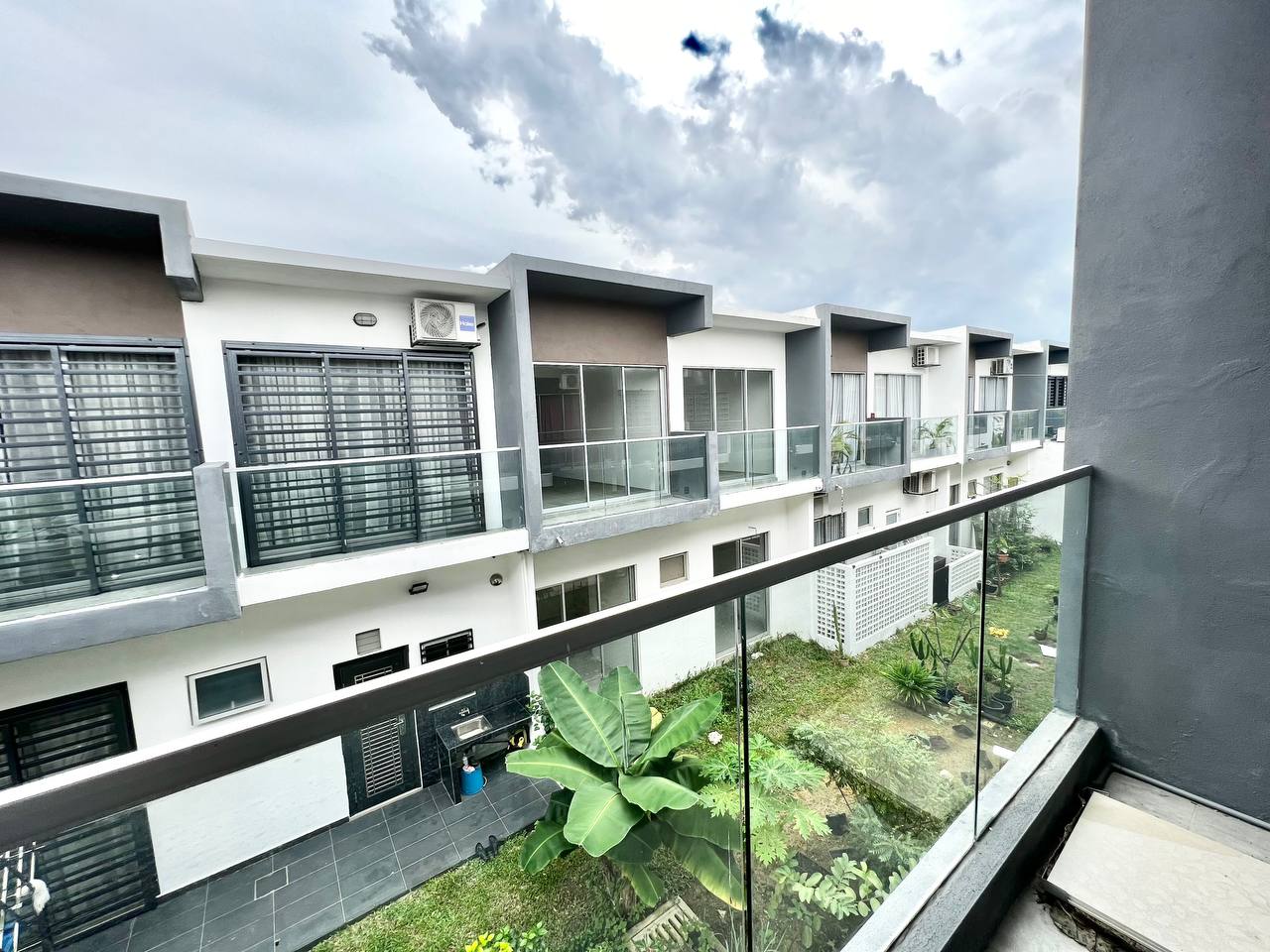 2 Storey Terrace House Casaview Cybersouth - photo 9