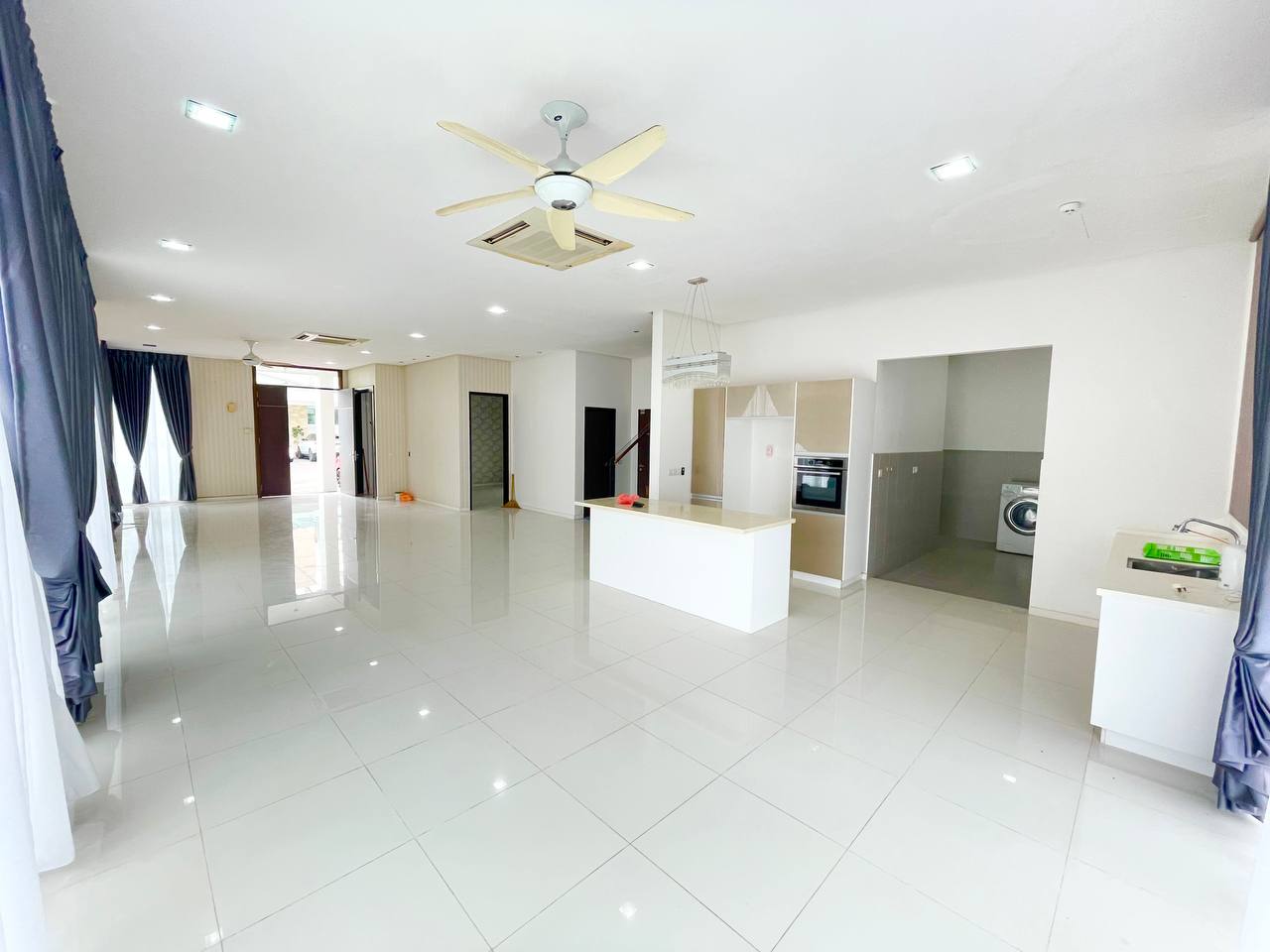 Semi D Sunway Rydgeway Taman Puncak Melawati KL - photo 2