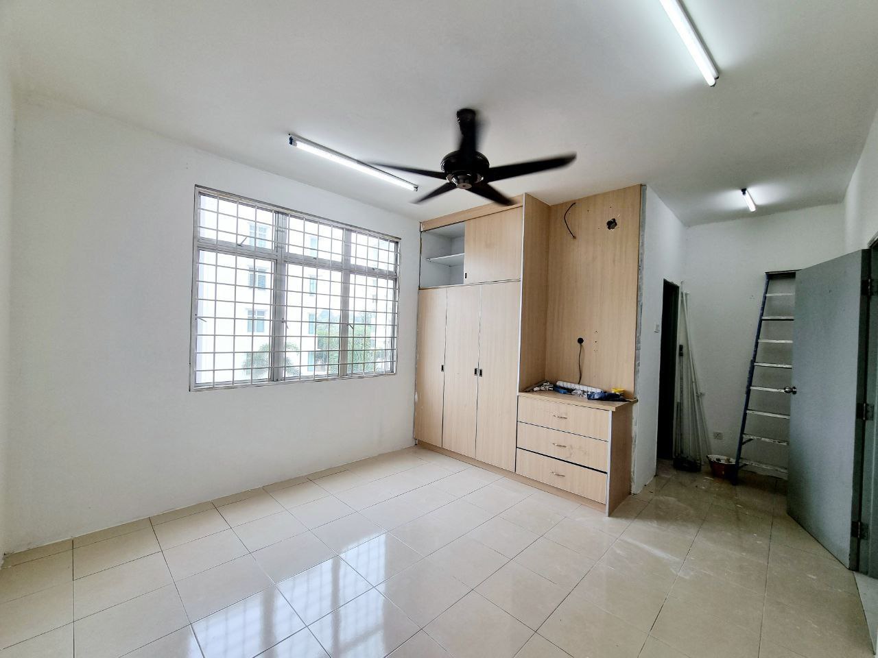 Pangsapuri Anggun Seksyen 4 Bandar Baru Bangi - photo 4