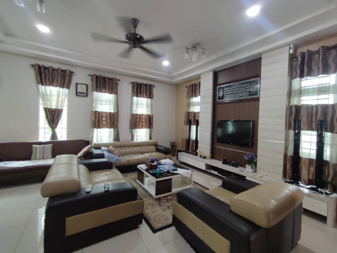 Bungalow Taman Saujana Indah Bukit Katil Air Keroh - photo 10