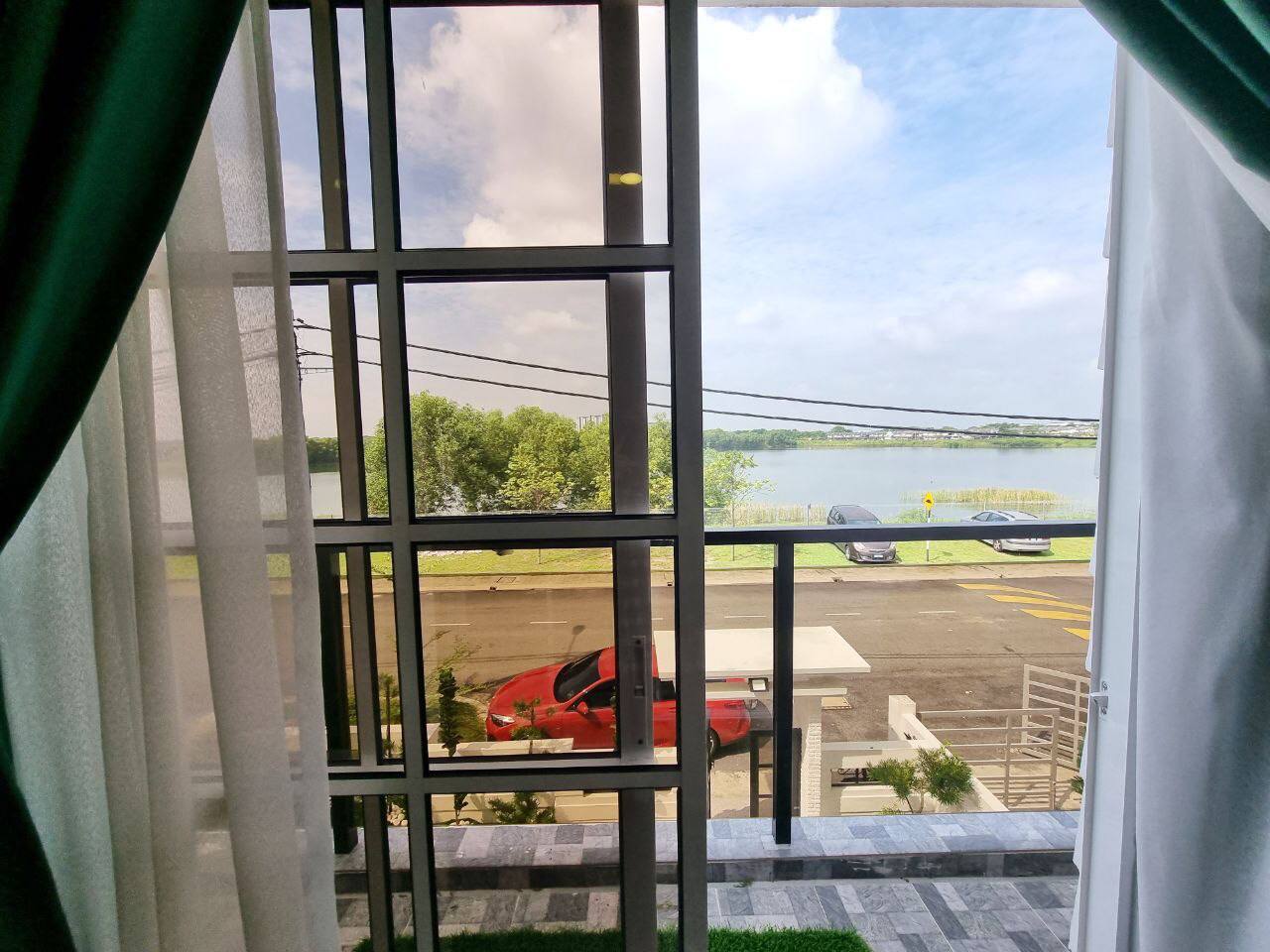 2 Storey Semi D Facing Lake Taman Desiran Bayu, - photo 11