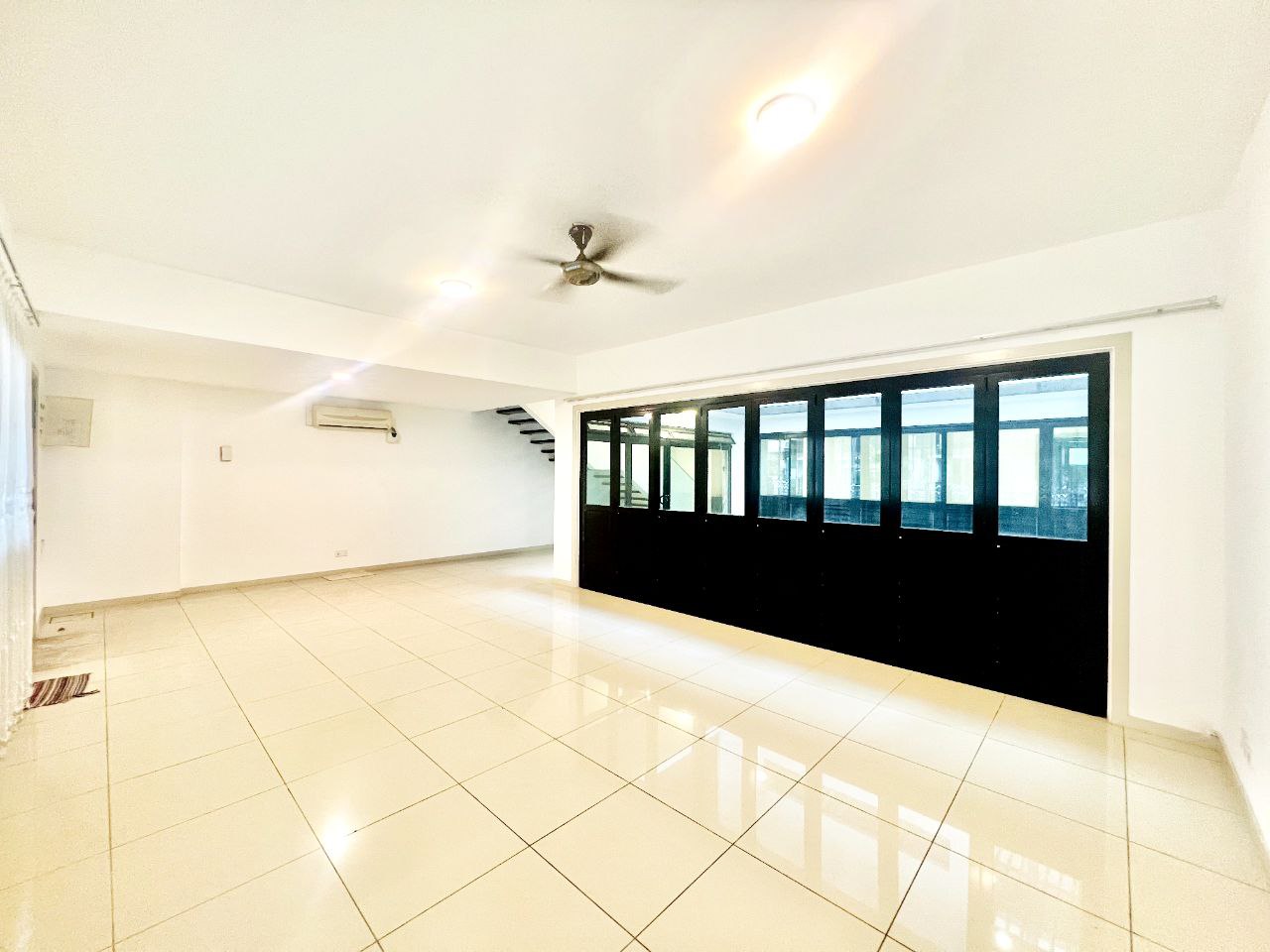 Semi D Aralia Elmina East Shah Alam - photo 4