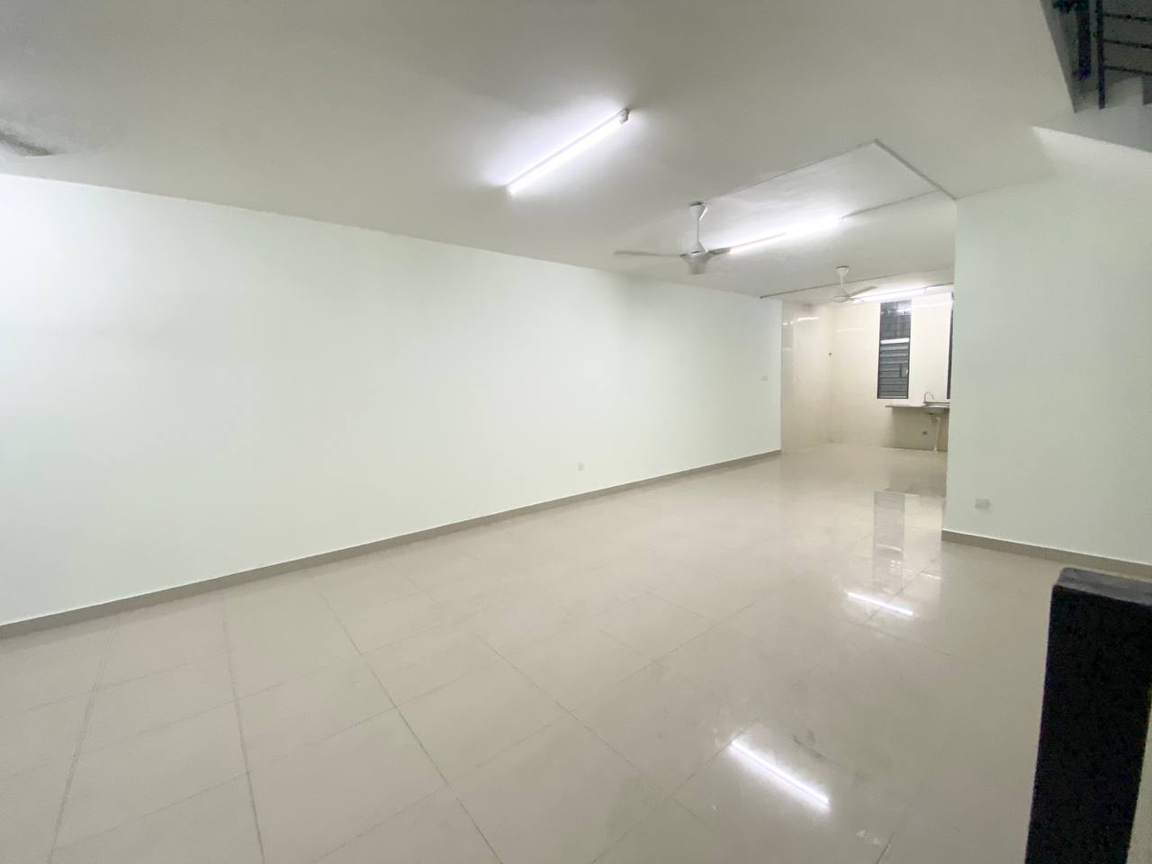 3 Sty Terrace Bangi Avenue - photo 4