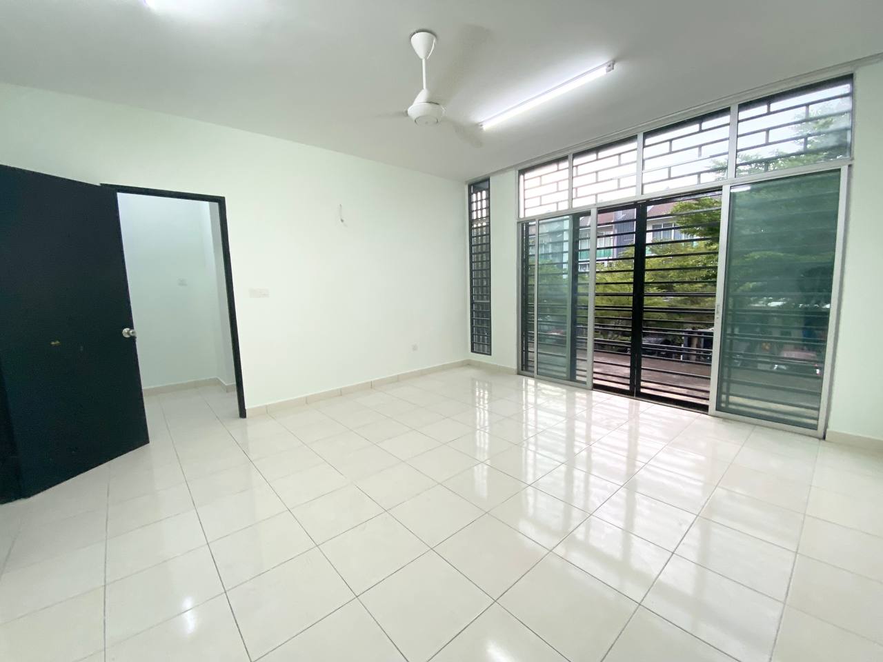 3 Sty Terrace Bangi Avenue - photo 8