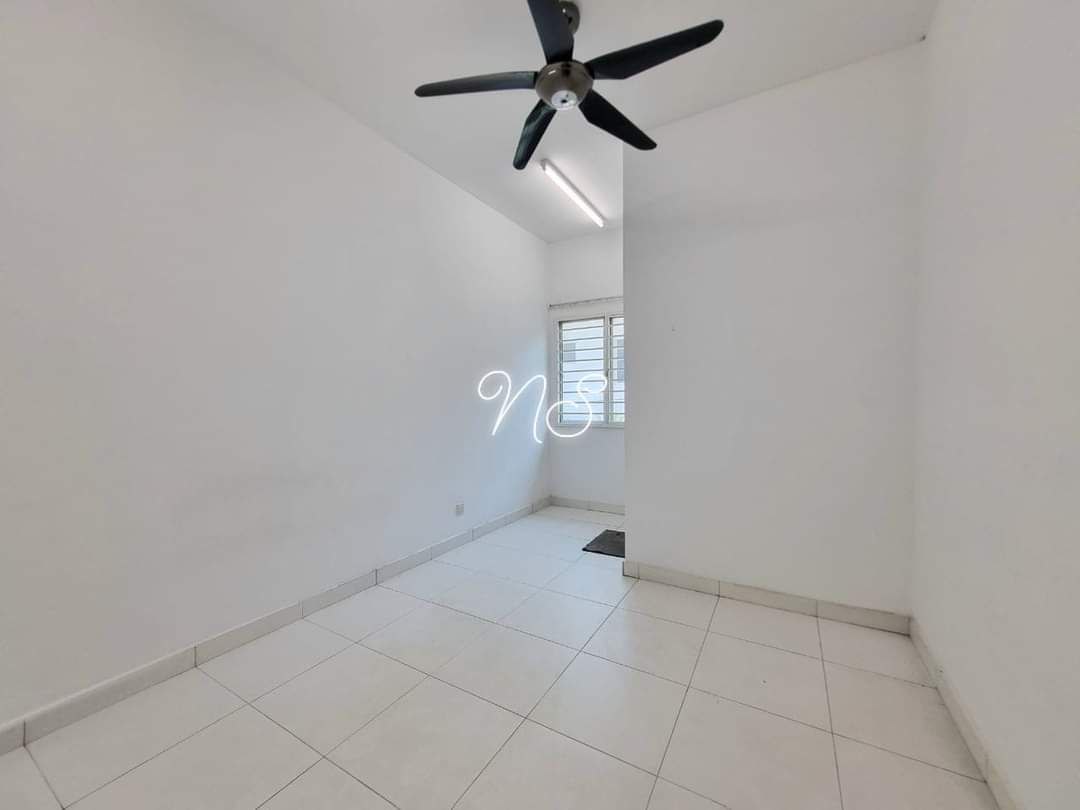 Terrace Carriz Lavender Ville , Puncak Alam - photo 10