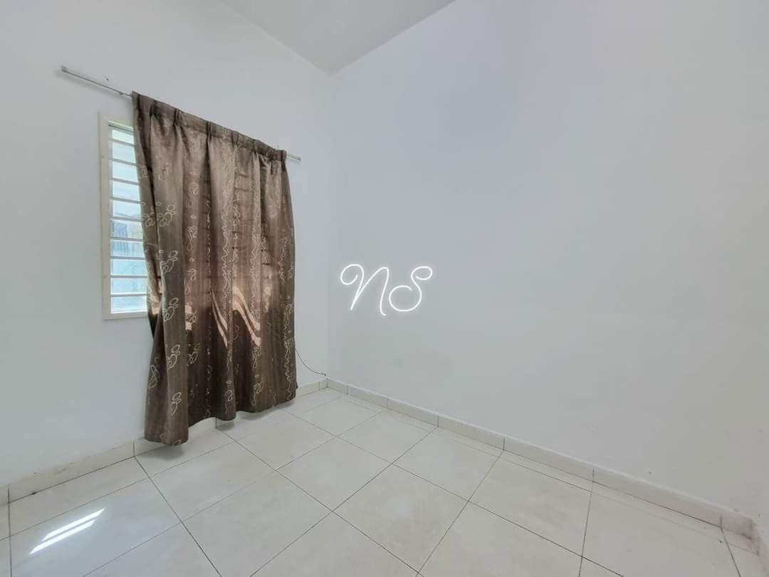 Terrace Carriz Lavender Ville , Puncak Alam - photo 11