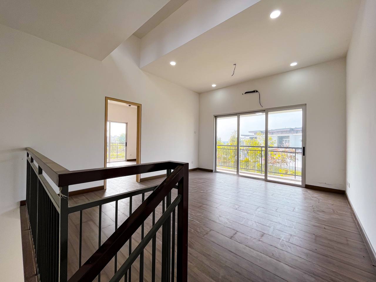 Terrace House Serene Heights Eugenia Bangi - photo 11